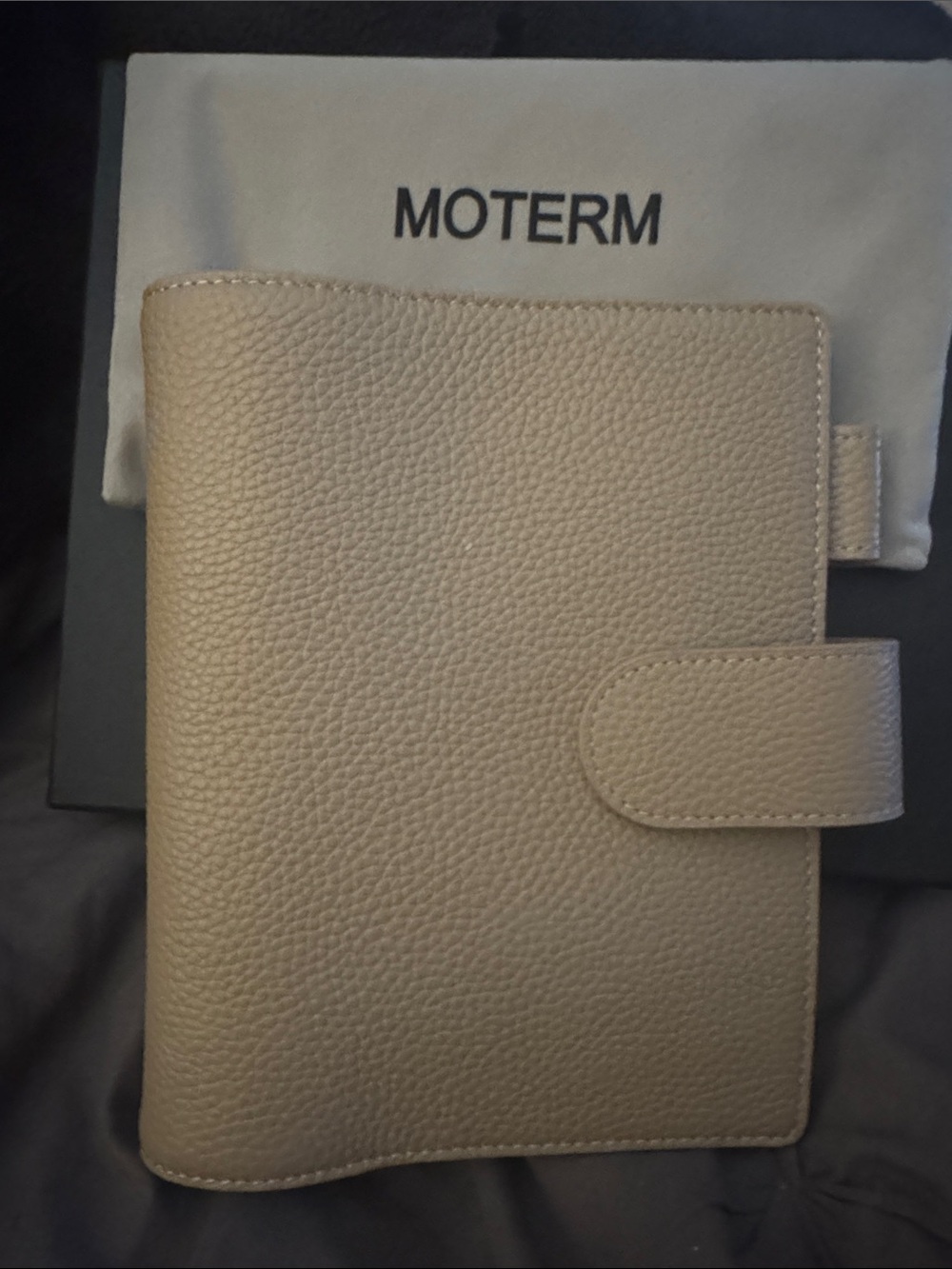 MOTERM Cream Leather Planner Notebook with Snap Closure